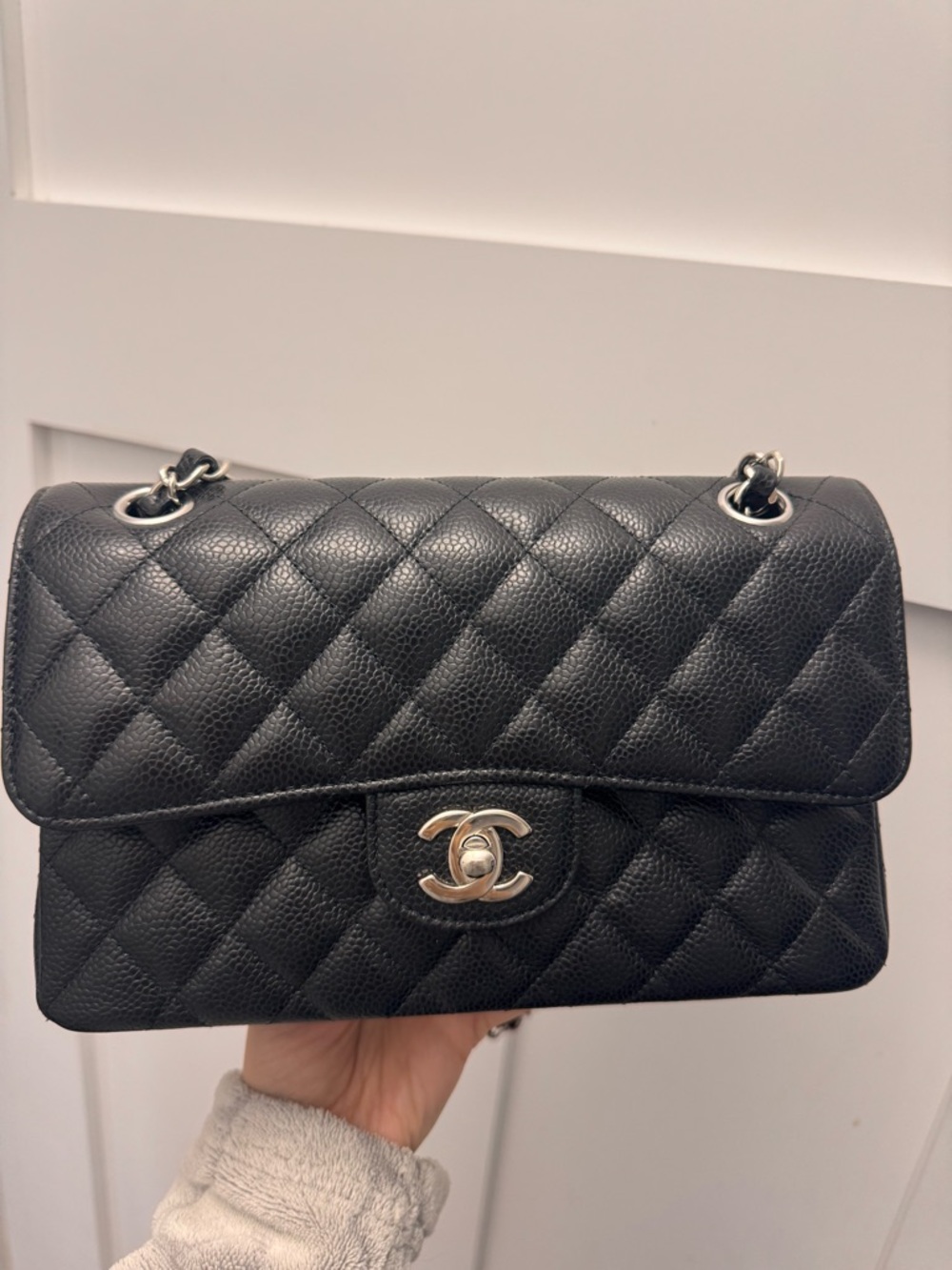 Classic Quilted Black Leather Shoulder Bag